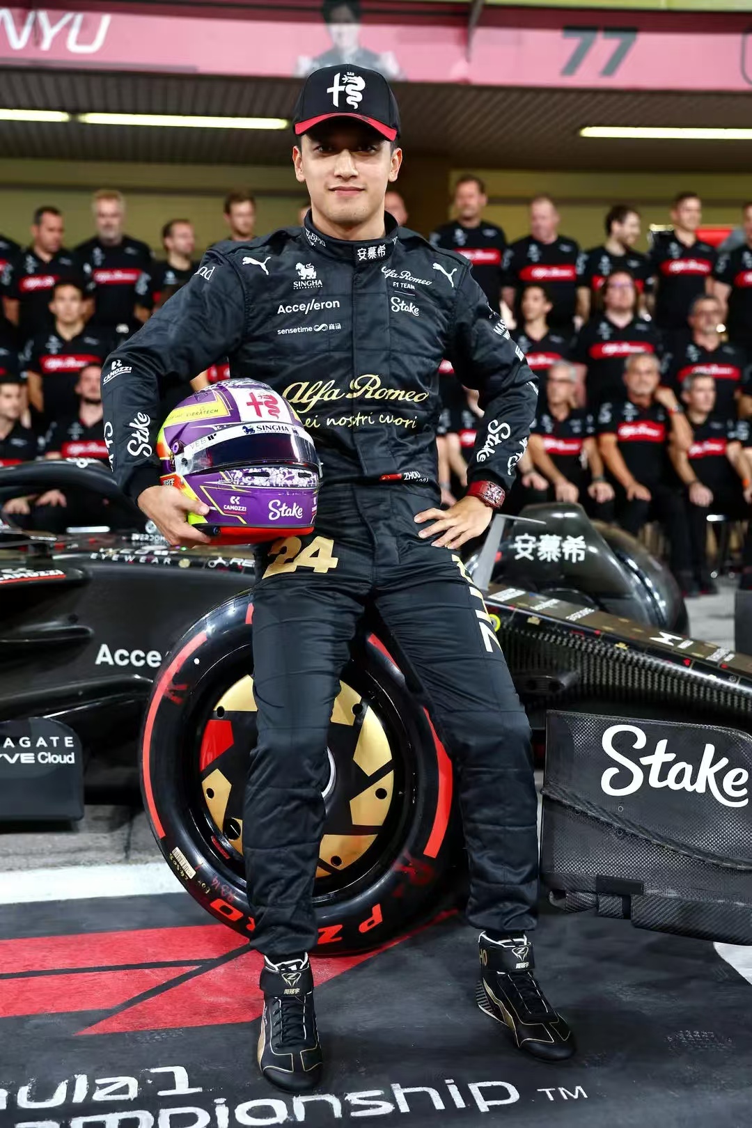 开云下载-索伯车队鏖战迈凯伦，周冠宇惊艳四座