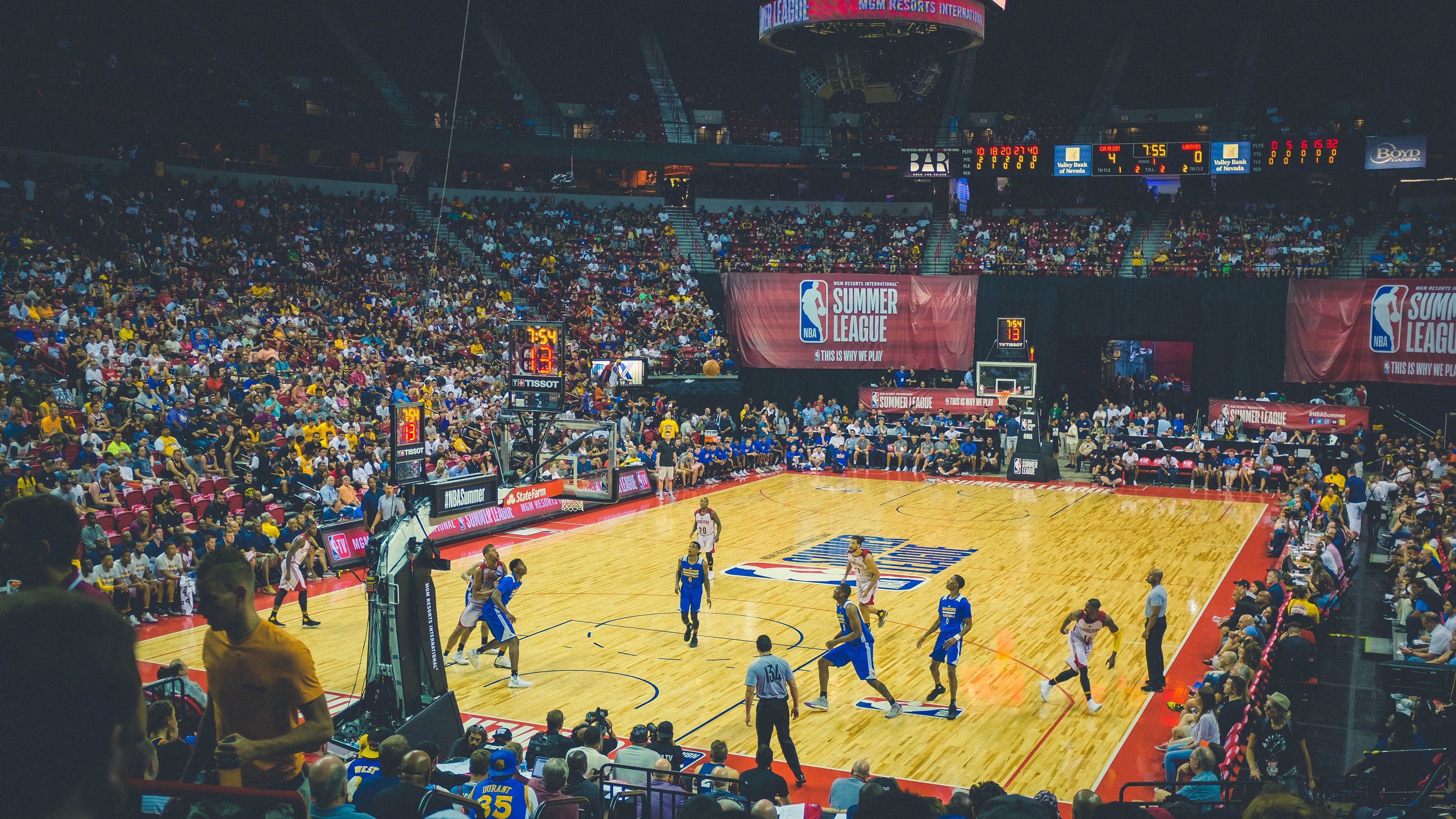 东决关键战之夜，当压力凝成钻石，英格拉姆完成终极进化