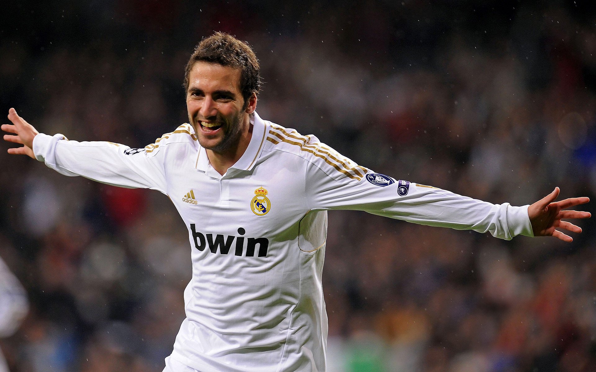 英超争冠焦点战与篮网关键战突围，竞技体育的破局时刻